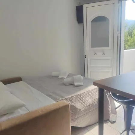 Irini Daire Ayos Nikolaos